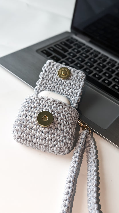 Crochet AirPod Holder | Color Cold Gray