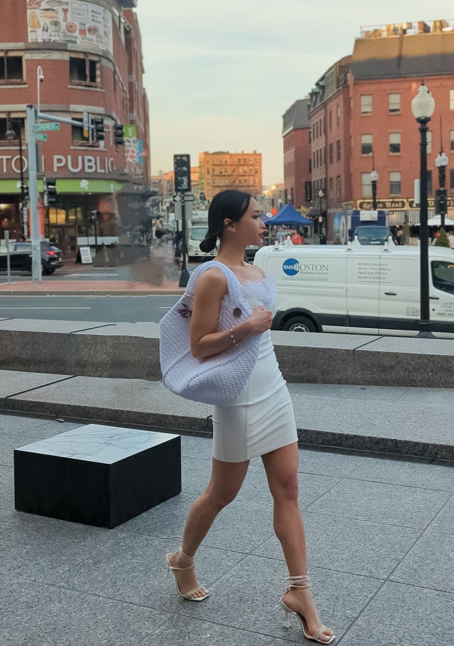 Square Bag| White